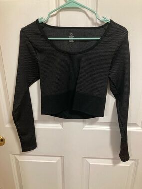Offline Black Ribbed Long-Sleeve Cropped Top with Scoop Neck